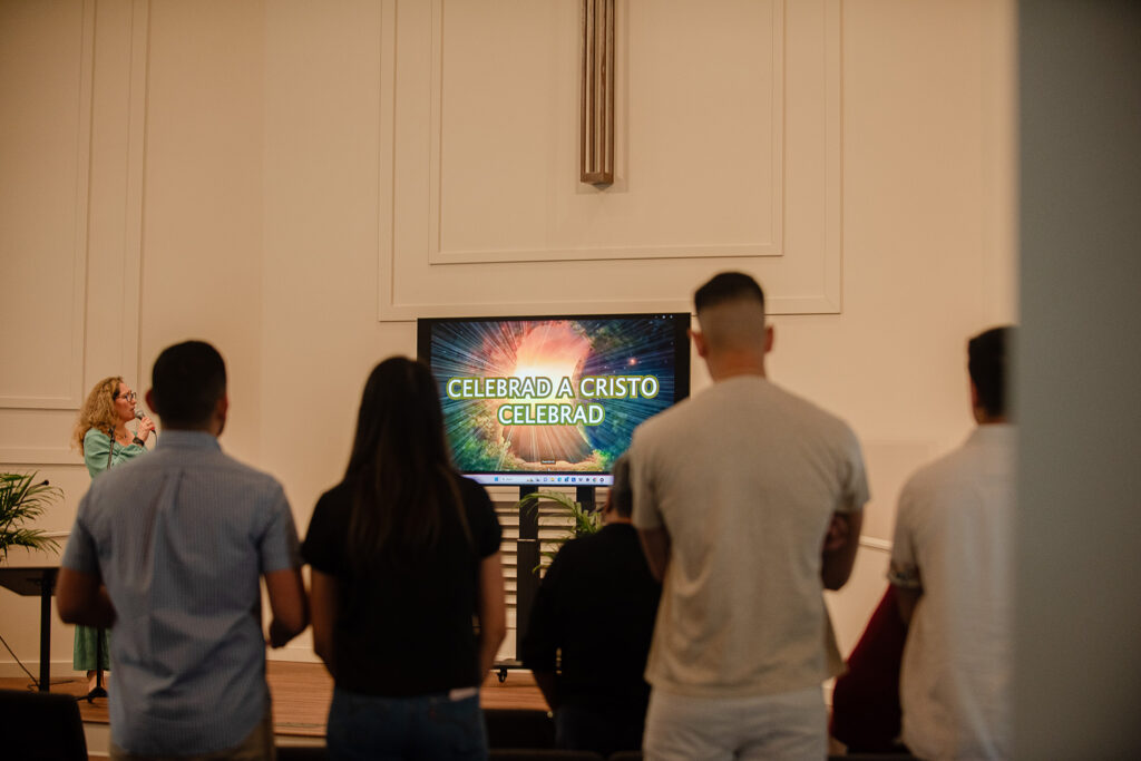 hispanic church service tv